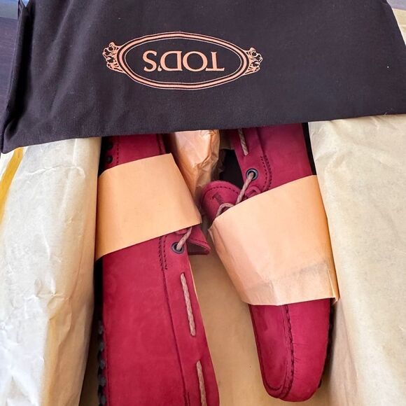 TOD'S Men's Laccetto  Red slip-on suede driving Loafers size US6, EU 38 1/5 - Picture 11 of 15